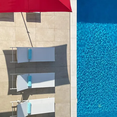 Willa Beautiful Laganini With Heated Pool