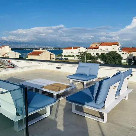 Beautiful Laganini With Heated Pool Villa *